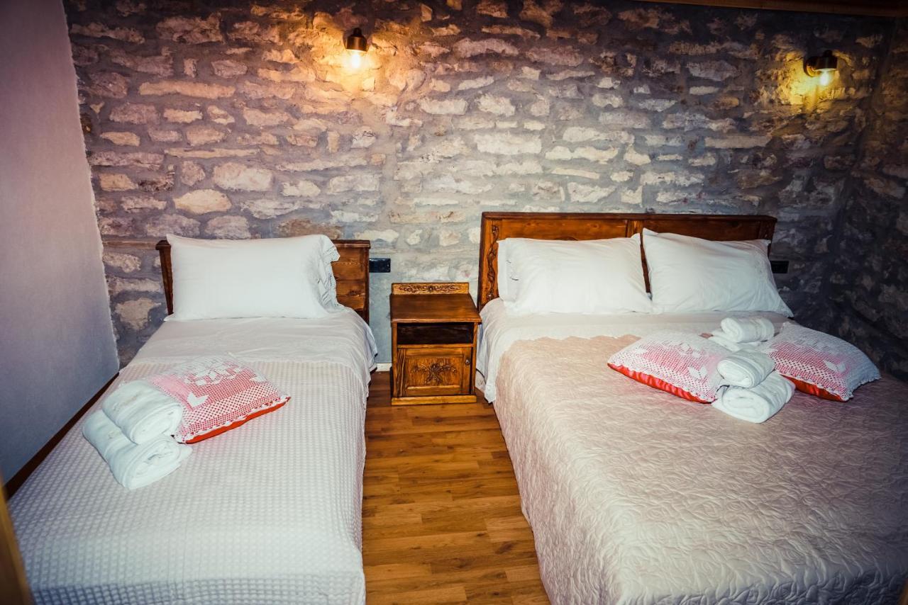 Medieval Rooms Гірокастра Екстер'єр фото