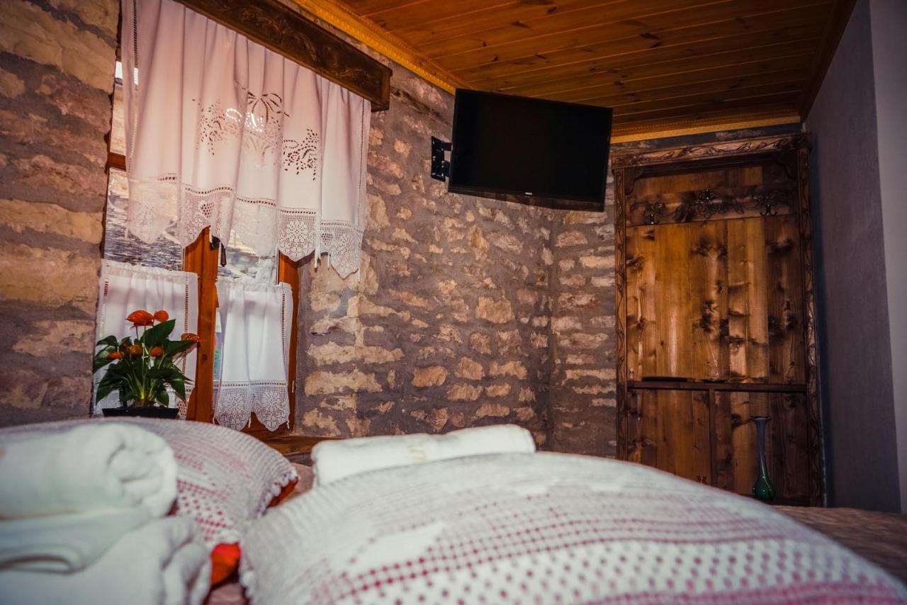 Medieval Rooms Гірокастра Екстер'єр фото