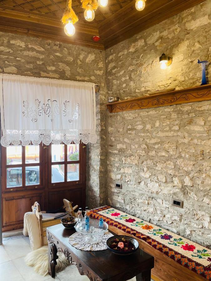 Medieval Rooms Гірокастра Екстер'єр фото